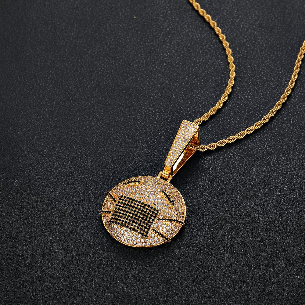 תליון מאסק און זהב